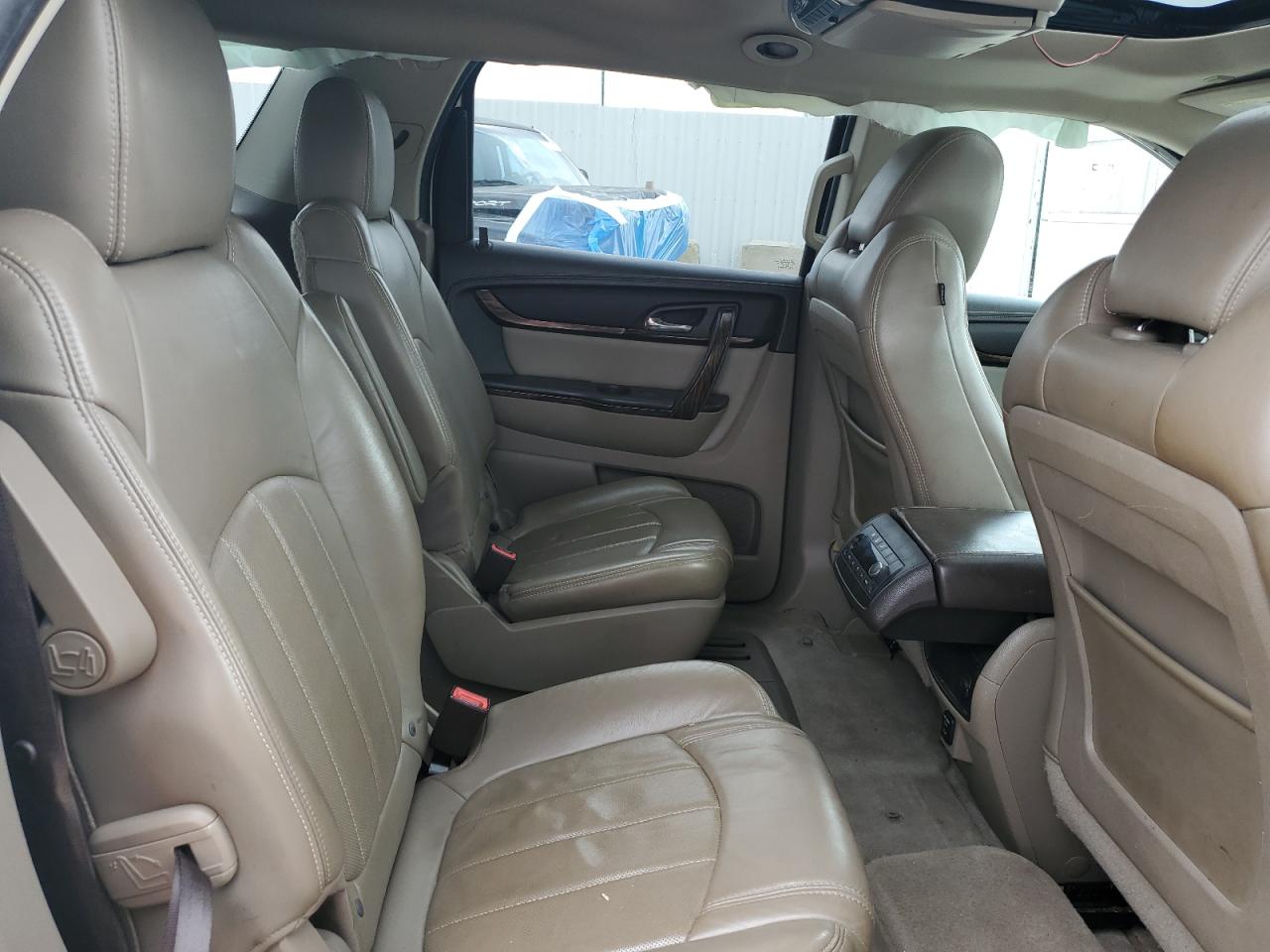 2014 GMC Acadia Denali VIN: 1GKKVTKD4EJ116464 Lot: 83753455