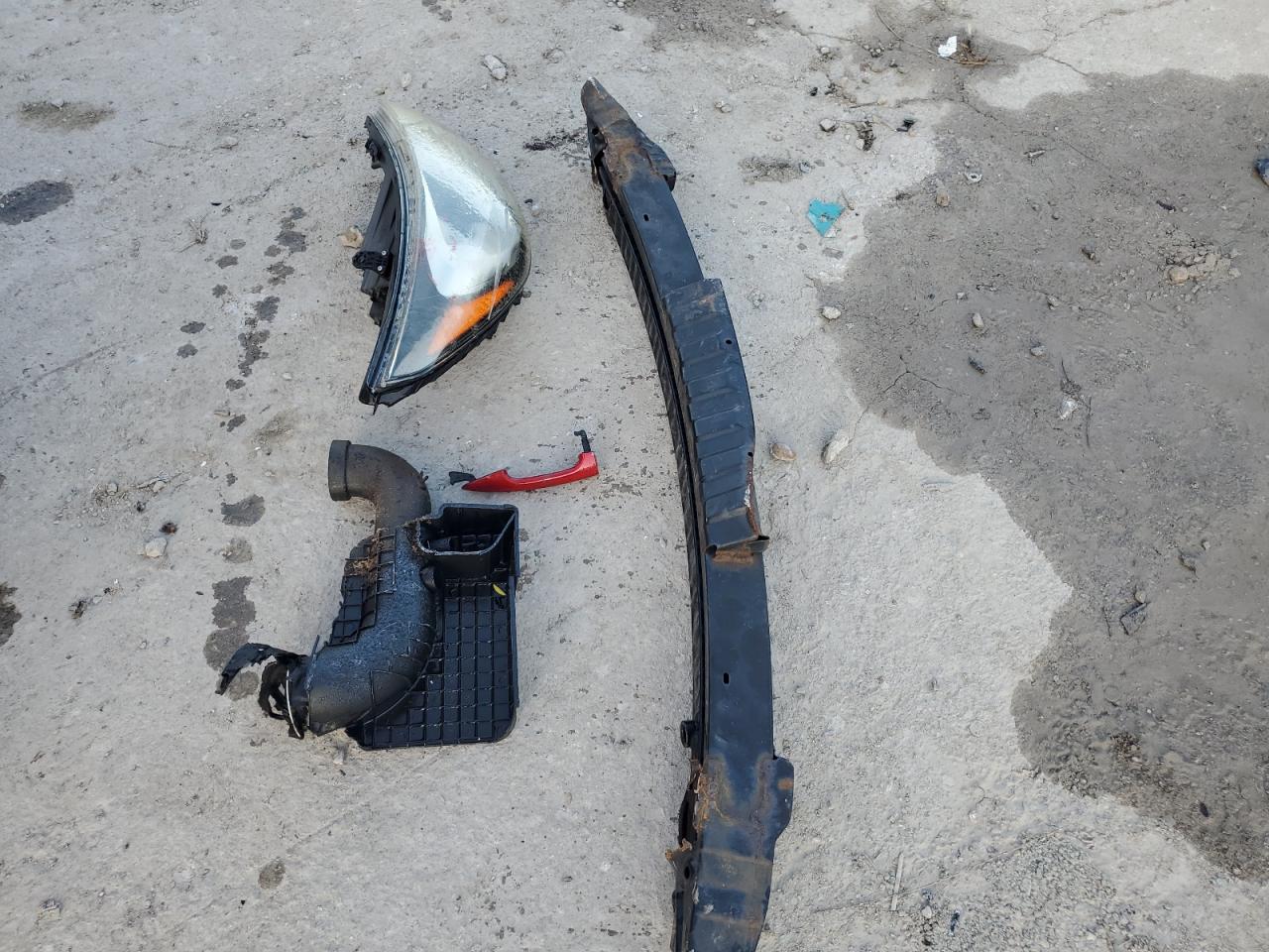 2014 Hyundai Accent Gls VIN: KMHCT5AEXEU194818 Lot: 84002605