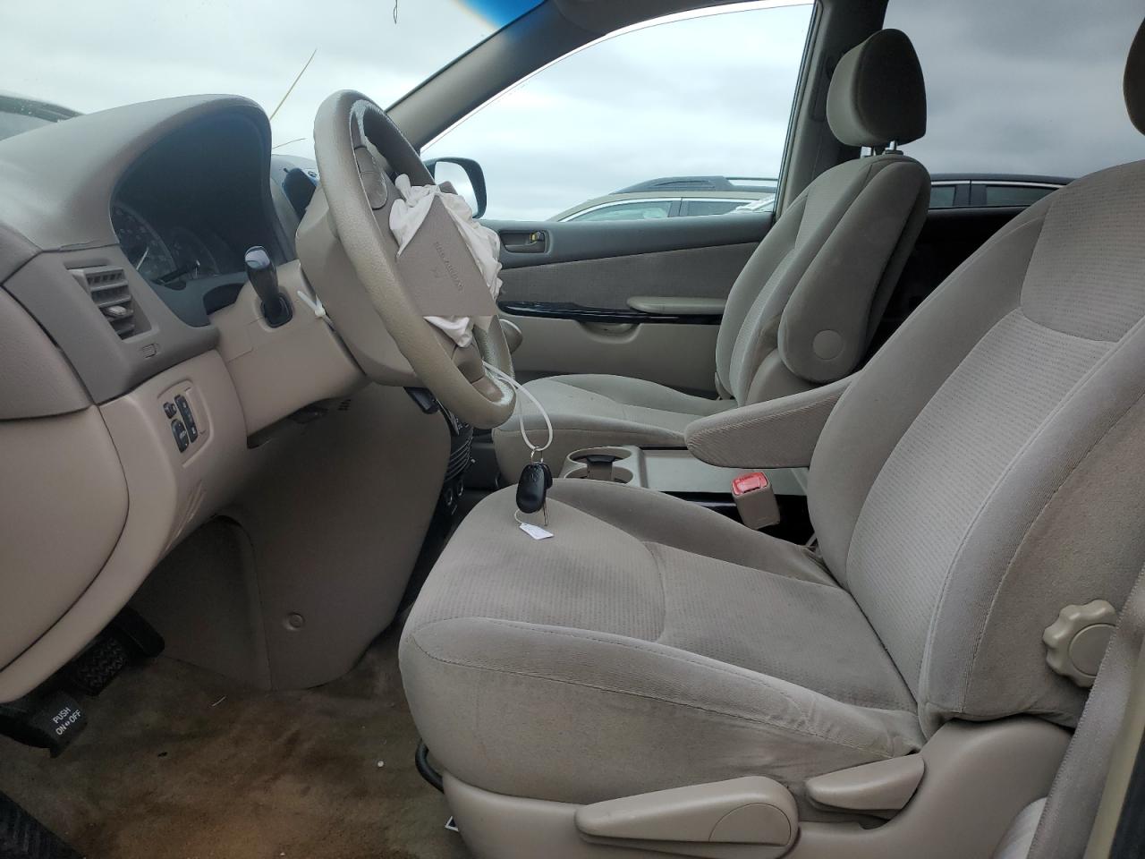 2005 Toyota Sienna Ce VIN: 5TDZA23C15S303833 Lot: 69789125