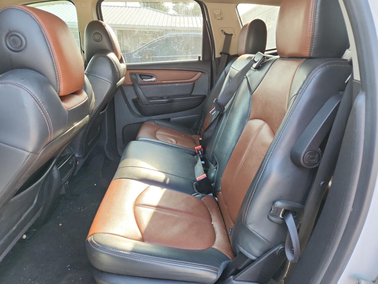 2016 Chevrolet Traverse Lt VIN: 1GNKVGKD3GJ104111 Lot: 84623595