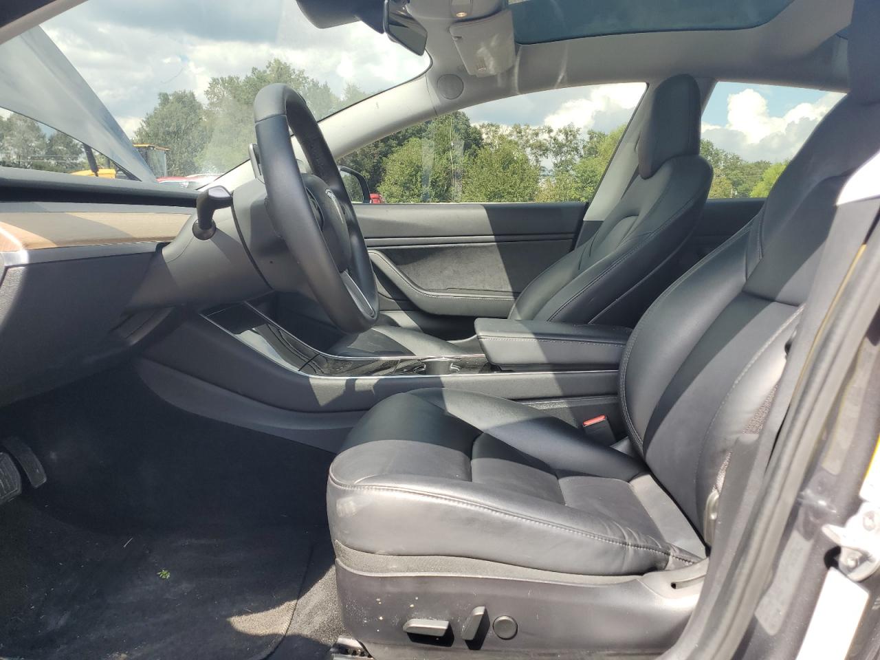 2019 Tesla Model 3 VIN: 5YJ3E1EA6KF417195 Lot: 80810825