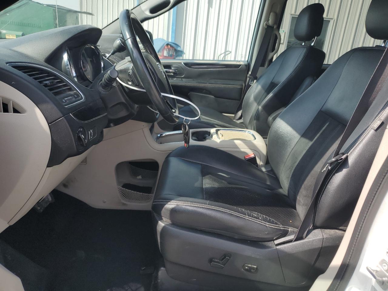 2017 Dodge Grand Caravan Sxt VIN: 2C4RDGCG1HR689948 Lot: 71618035