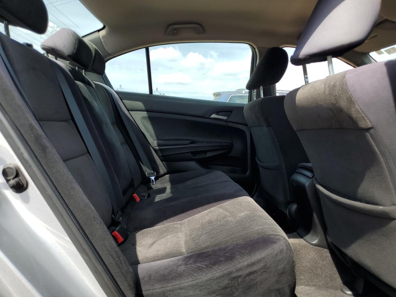 2010 Honda Accord Lxp VIN: 1HGCP2F40AA064650 Lot: 80866185