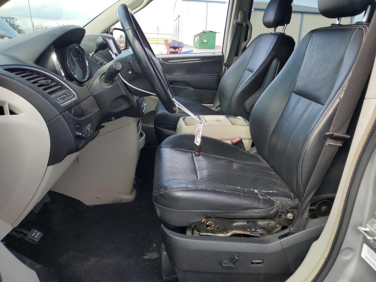 2014 Chrysler Town & Country Touring VIN: 2C4RC1BG5ER208046 Lot: 81631335