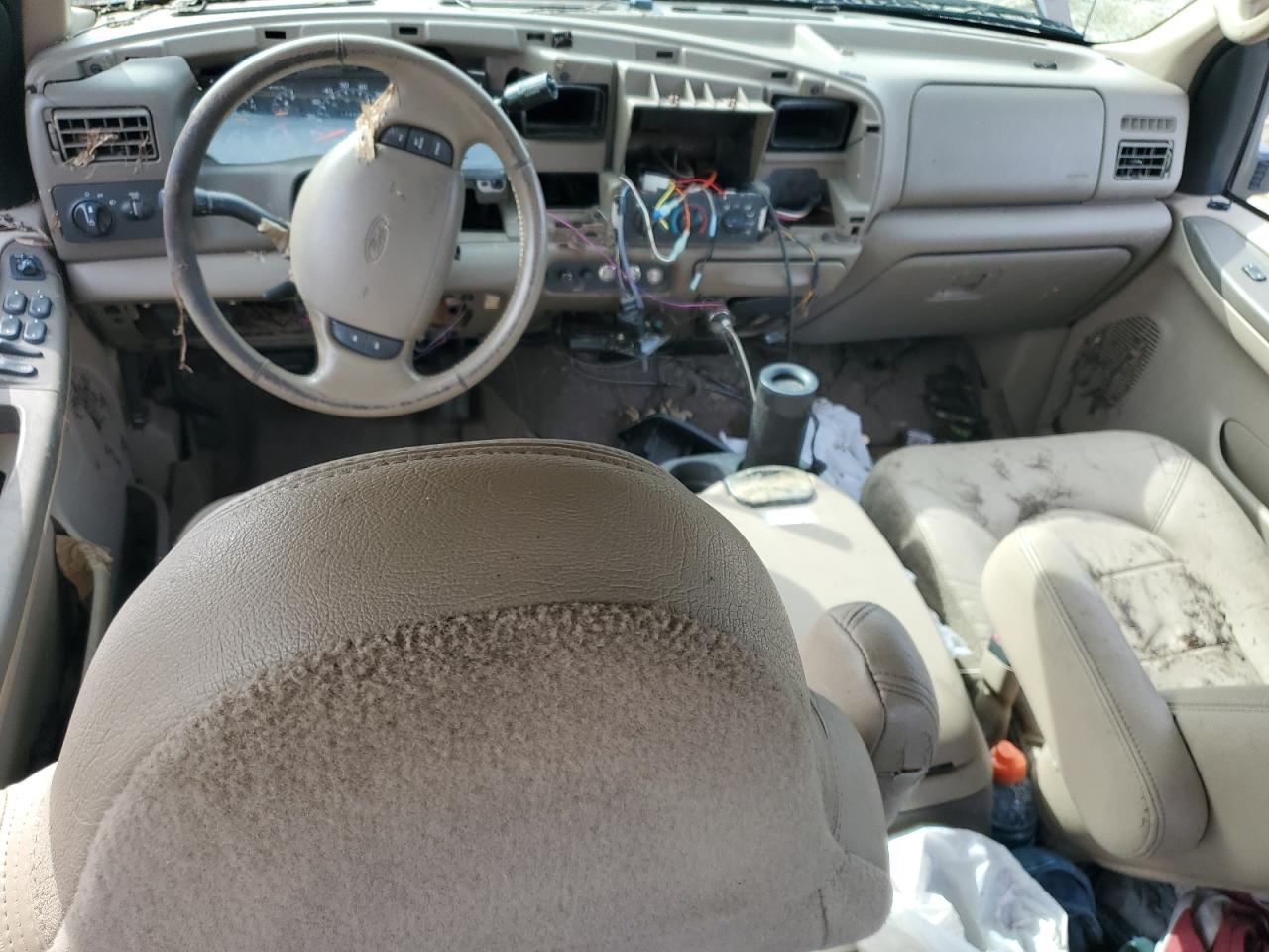 2000 Ford F350 Super Duty VIN: 1FTWW33F8YEC97477 Lot: 70628185