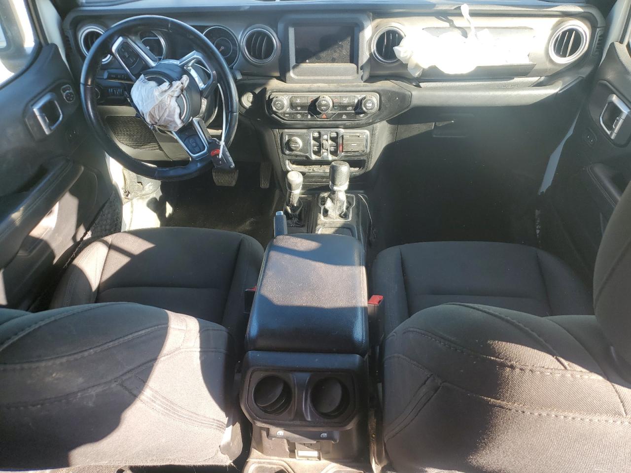 2020 Jeep Gladiator Overland VIN: 1C6HJTFG6LL174655 Lot: 84394565