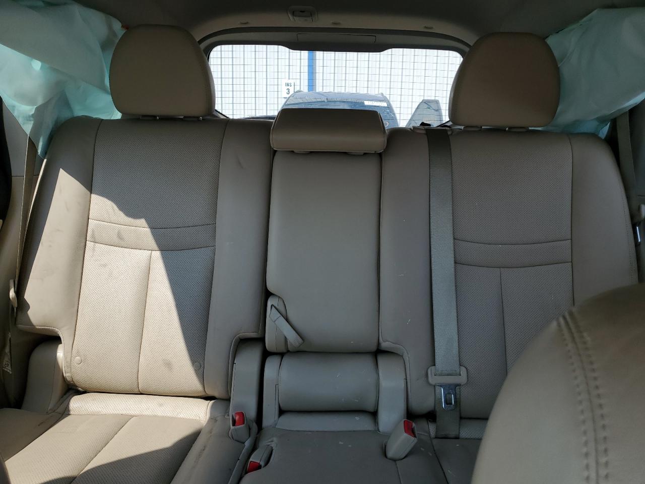 2015 Nissan Rogue S VIN: 5N1AT2MTXFC860857 Lot: 80014305