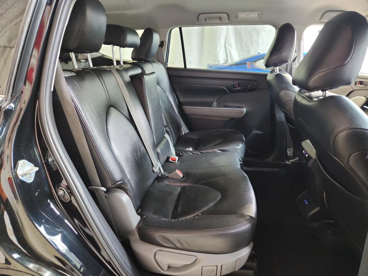 2022 Toyota Highlander L VIN: 5TDBZRBH0NS584247 Lot: 71804355