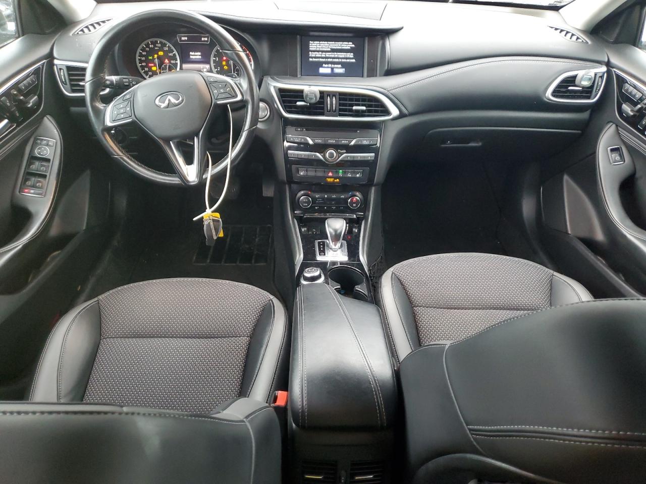 2019 Infiniti Qx30 Luxe VIN: SJKCH5CR2KA011296 Lot: 84253265