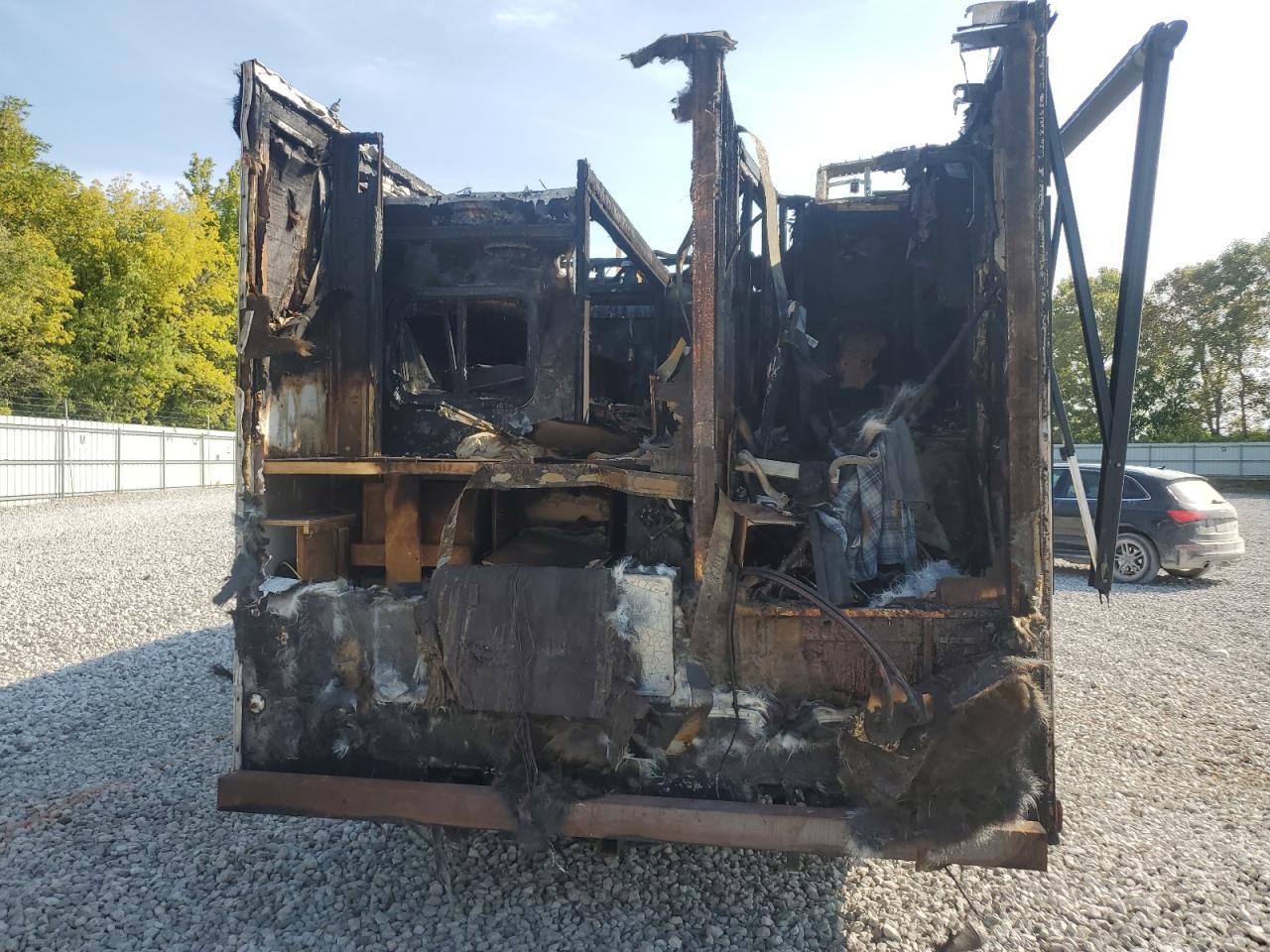 2019 Ford Econoline E450 Super Duty Cutaway Van VIN: 1FDXE4FS0KDC50605 Lot: 71422095