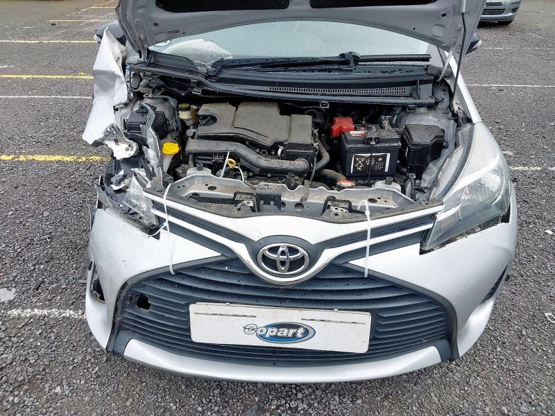 2015 TOYOTA YARIS 1.0 VVT-I ACTIVE 3DR