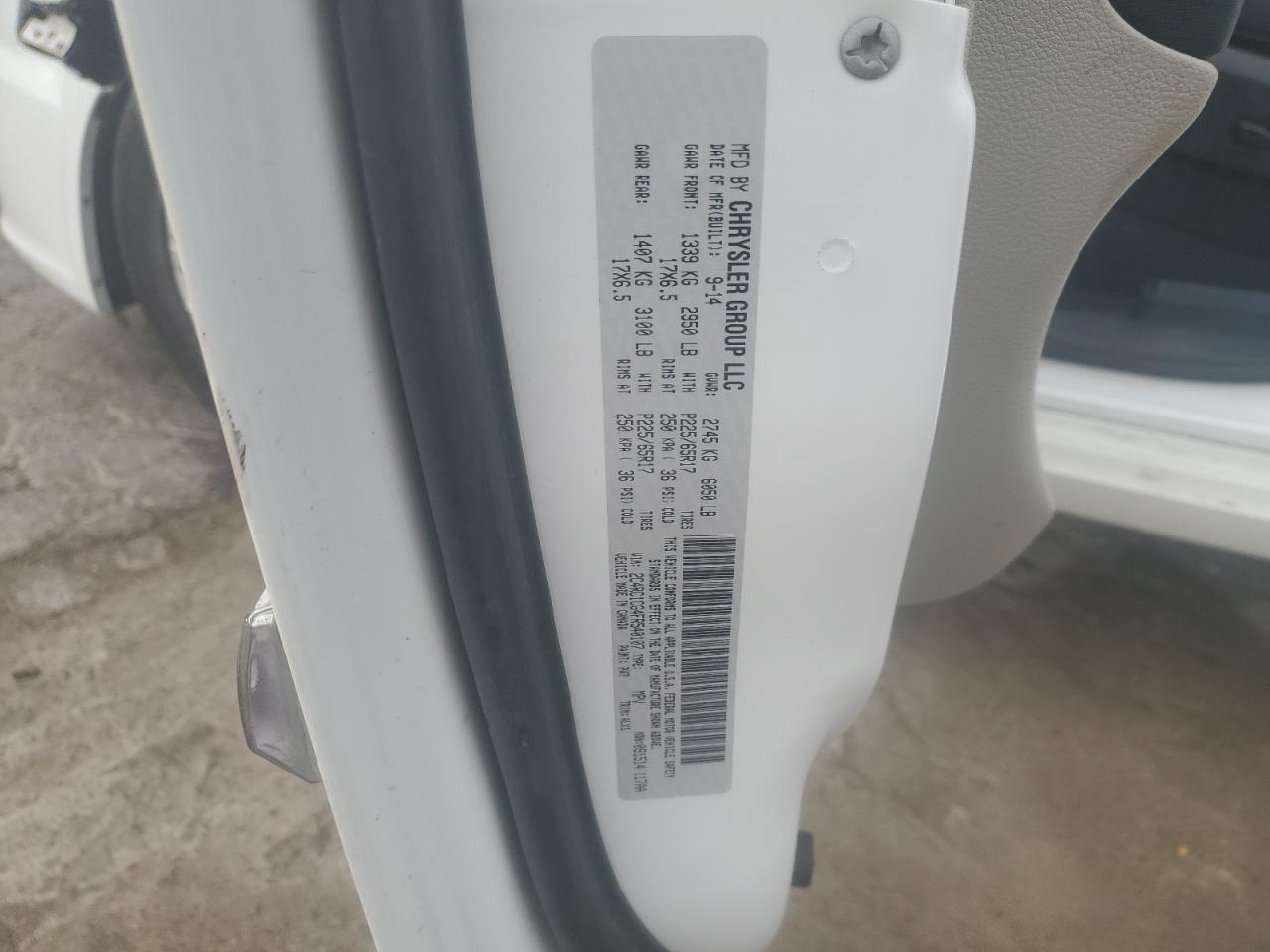 2015 Chrysler Town & Country Touring L VIN: 2C4RC1CG4FR540107 Lot: 81338665