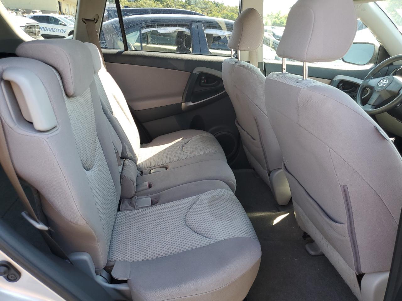 2008 Toyota Rav4 VIN: JTMBD33V385195046 Lot: 71019515