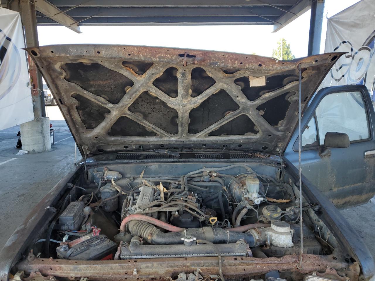 1993 Toyota Pickup 1/2 Ton Short Wheelbase Dx VIN: JT4RN81P7P5167391 Lot: 81092755