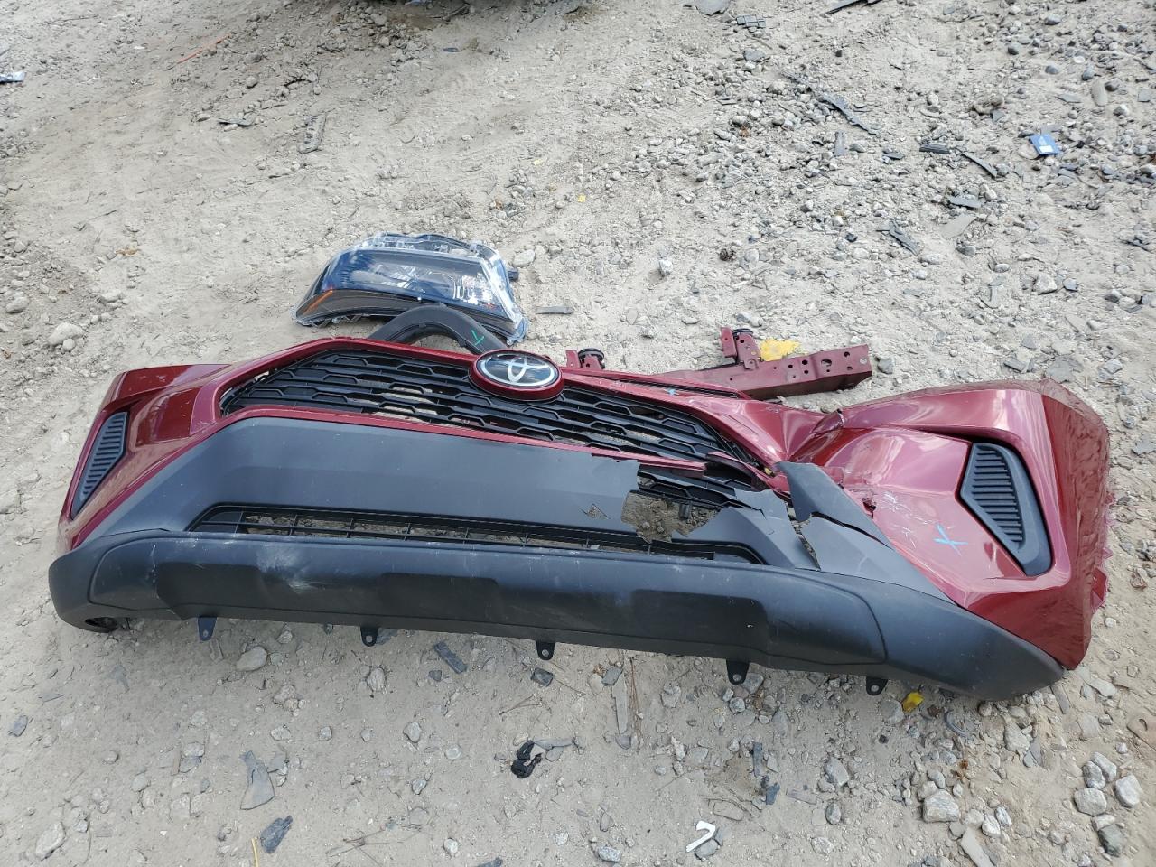 2021 Toyota Rav4 Le VIN: 2T3H1RFV8MW131105 Lot: 71963515