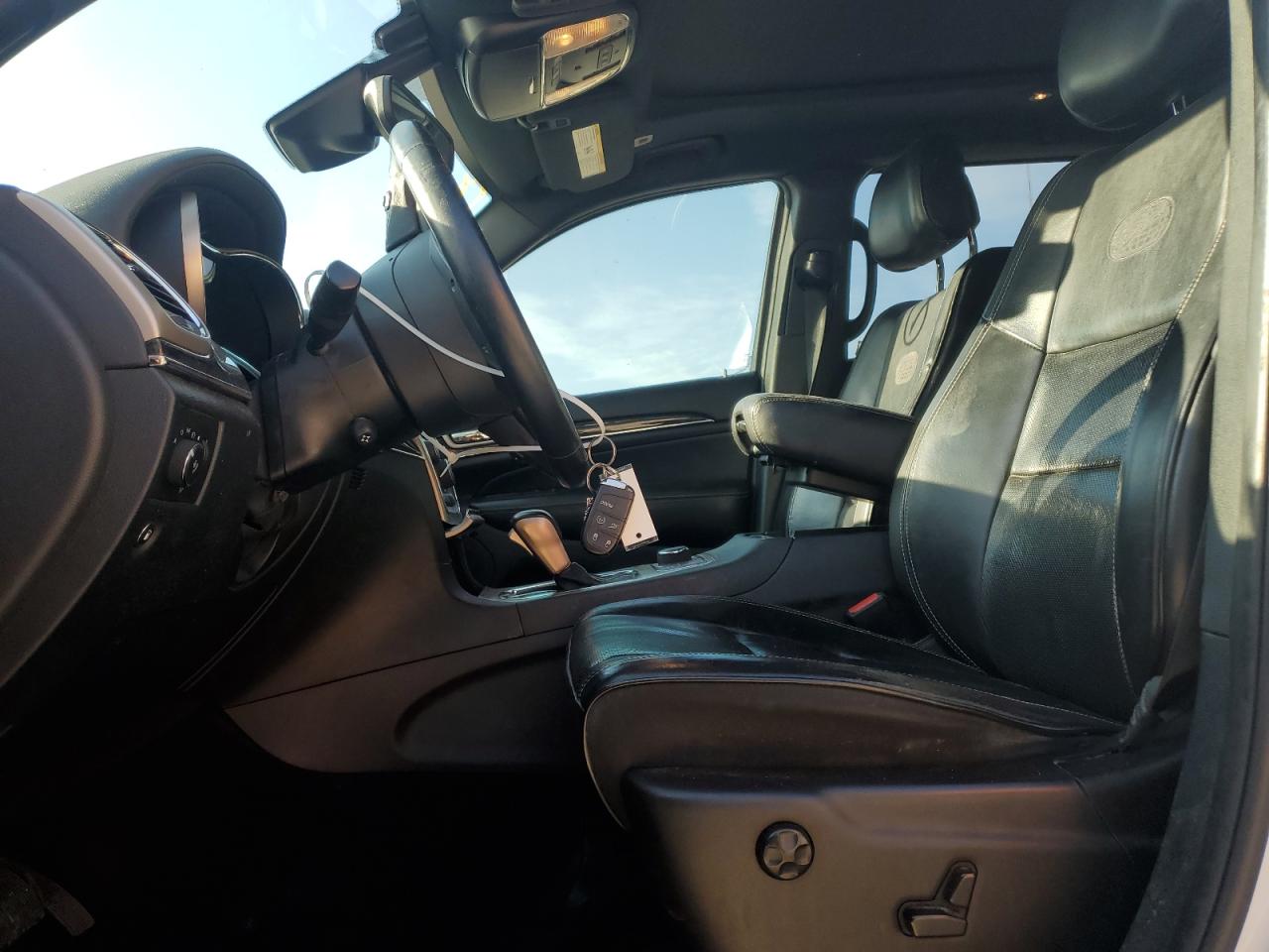 2017 Jeep Grand Cherokee Overland VIN: 1C4RJFCGXHC964499 Lot: 71671795