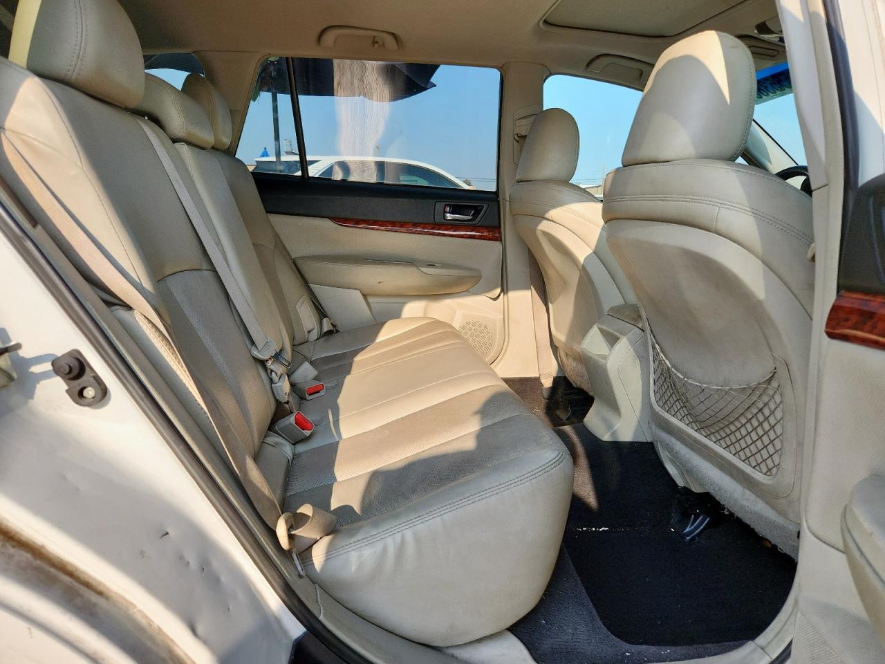 2011 Subaru Outback 2.5I Limited VIN: 4S4BRBLC1B3317475 Lot: 81555385