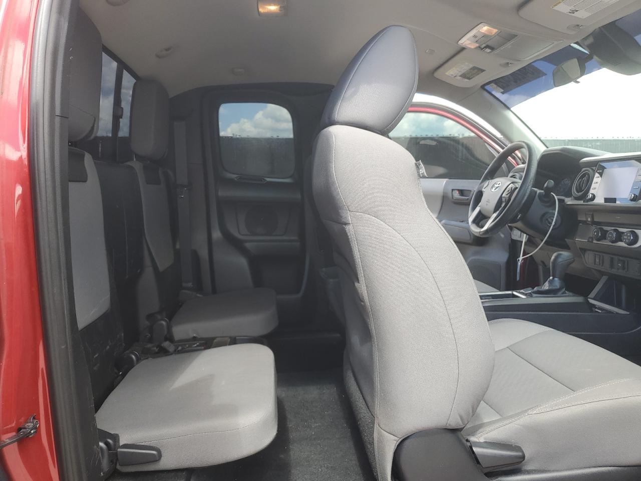 2021 Toyota Tacoma Access Cab VIN: 3TYRX5GNXMT009233 Lot: 84263425