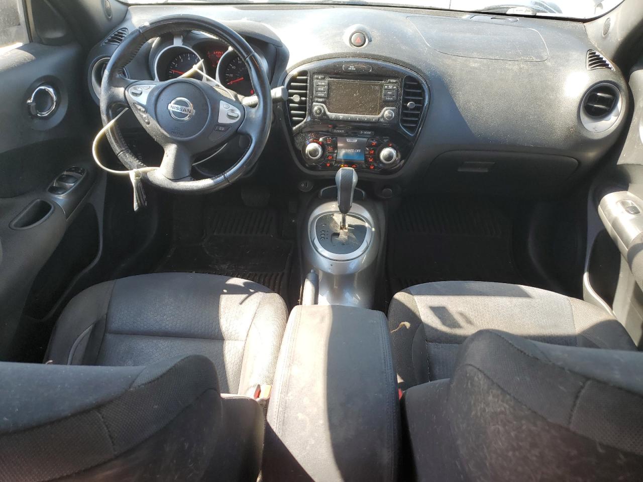 2015 Nissan Juke S VIN: JN8AF5MV6FT565693 Lot: 84597355