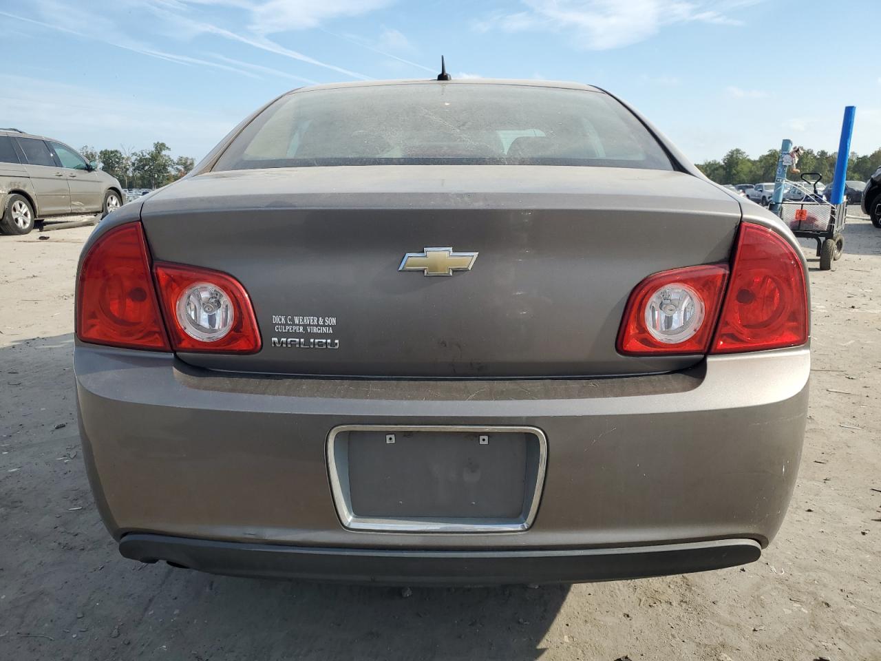 2010 Chevrolet Malibu Ls VIN: 1G1ZB5EB9AF318604 Lot: 80581395