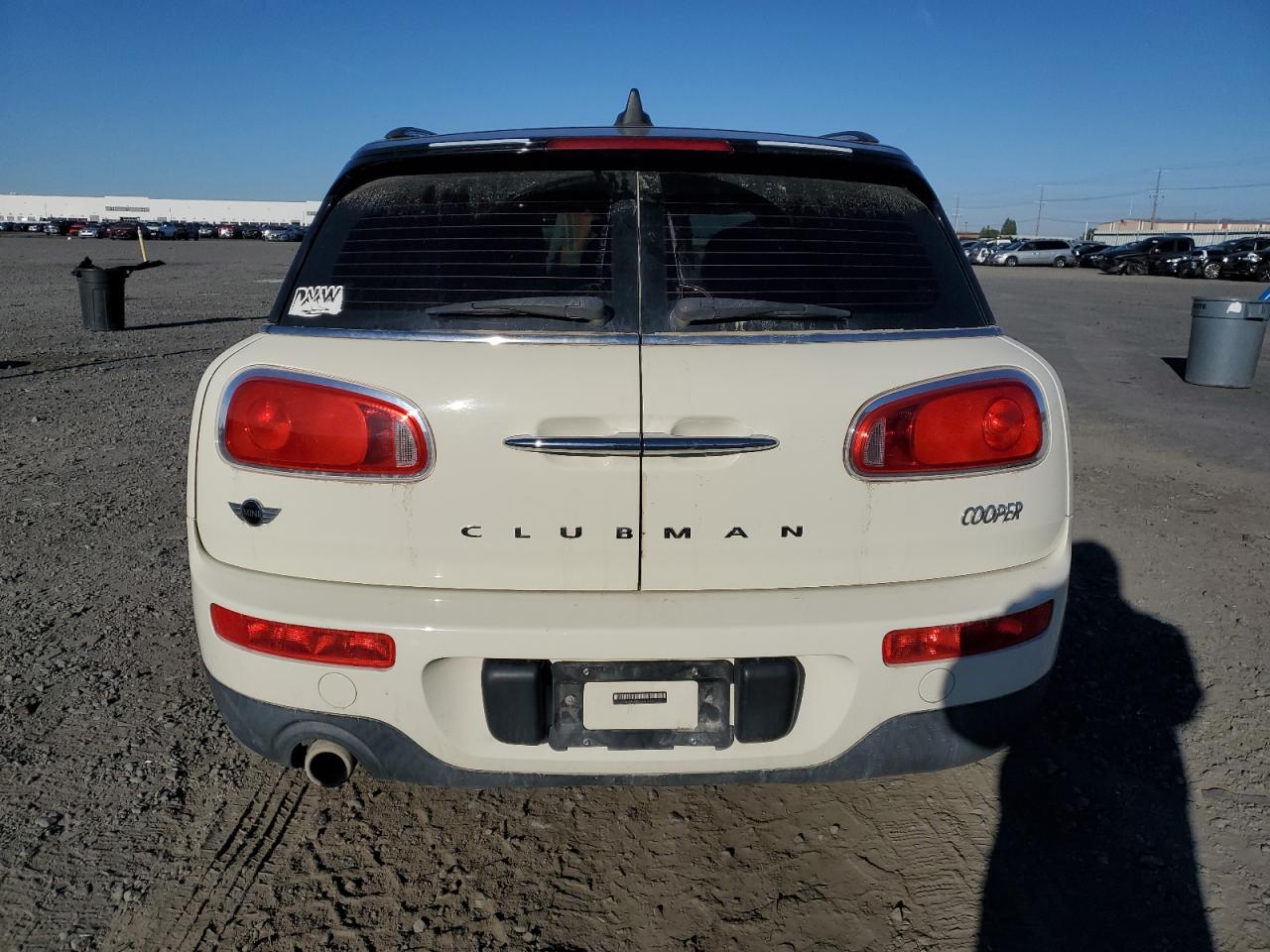2017 Mini Cooper Clubman VIN: WMWLN5C54H2B35307 Lot: 82170555