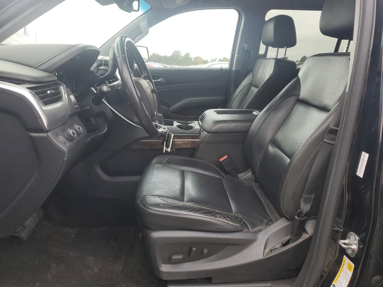 2018 Chevrolet Suburban K1500 Lt VIN: 1GNSKHKC3JR132103 Lot: 71667315