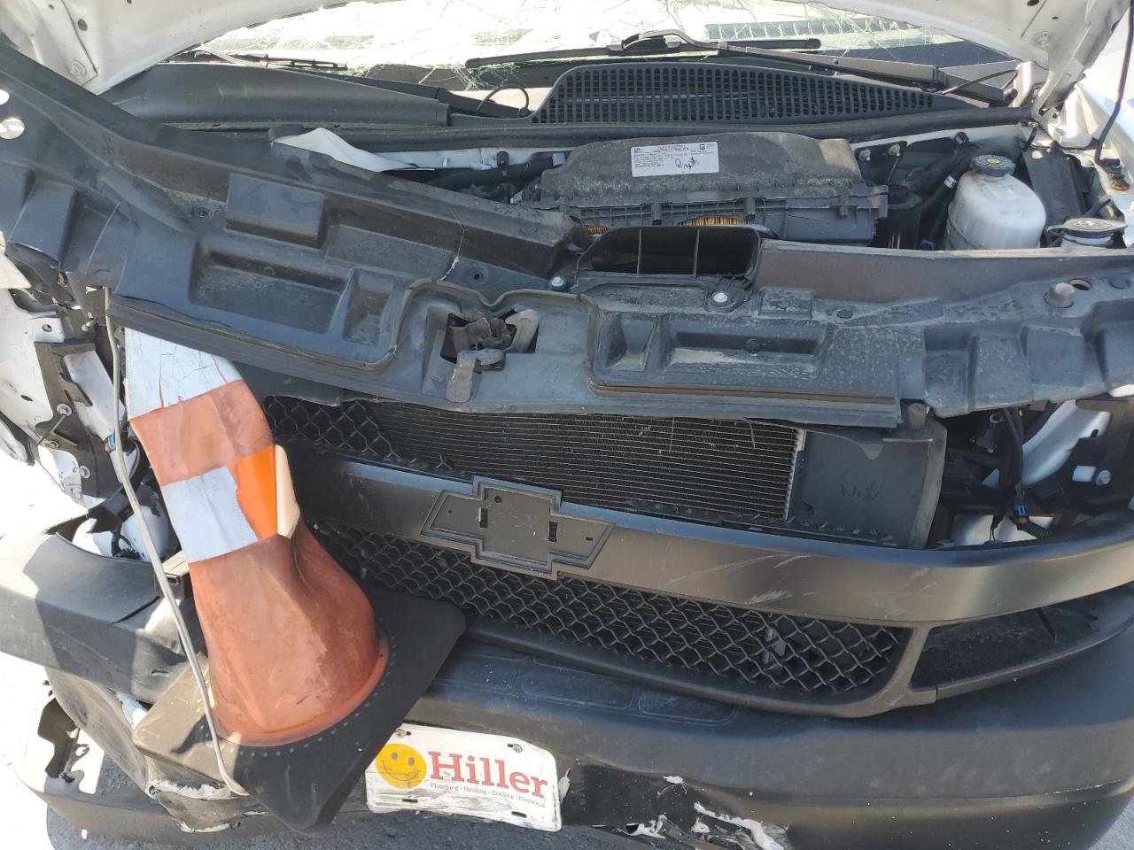 2022 Chevrolet Express G2500 VIN: 1GCWGAF77N1172771 Lot: 80644825