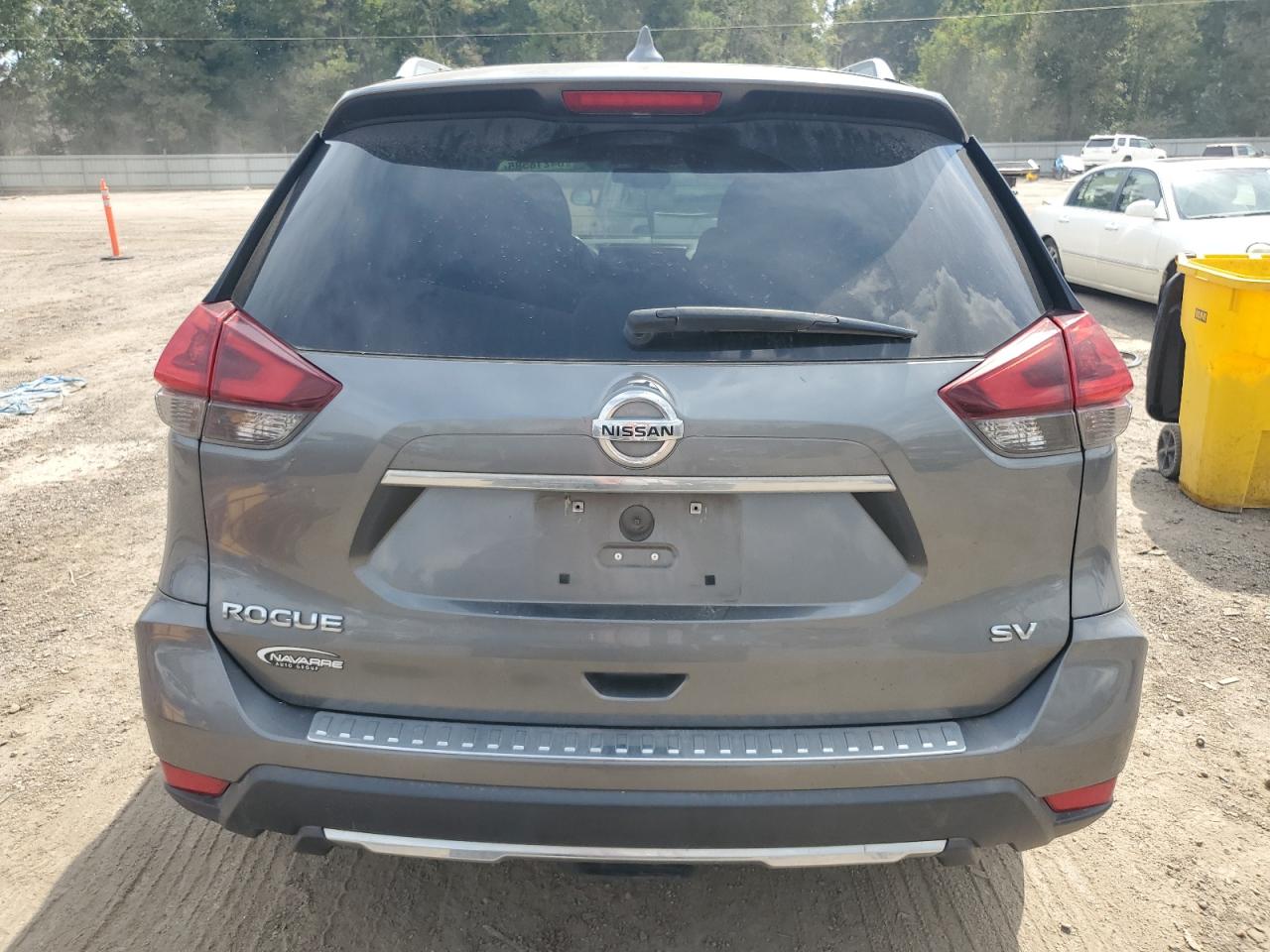 2018 Nissan Rogue S VIN: 5N1AT2MT6JC708101 Lot: 84218585