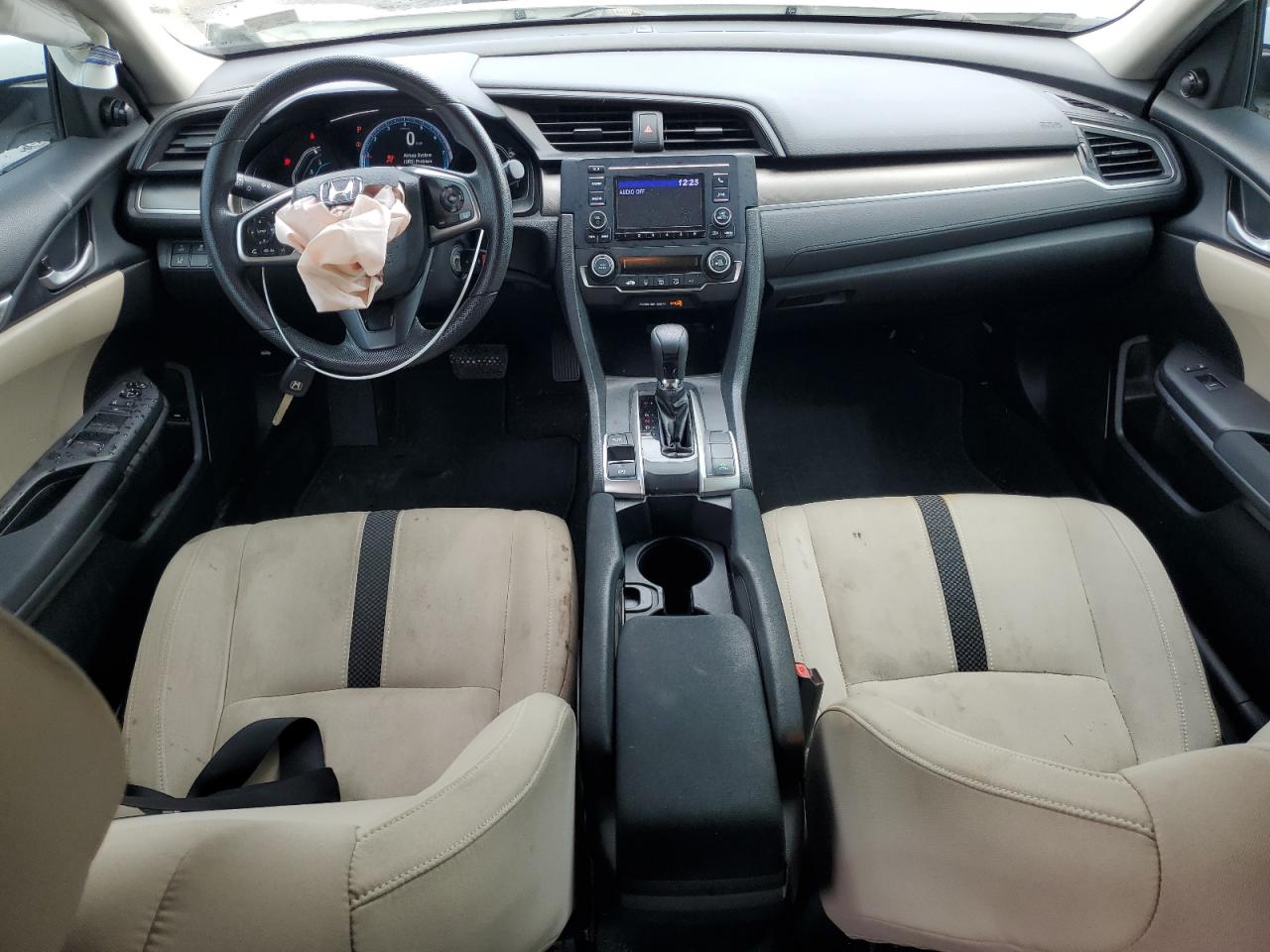 2019 Honda Civic Lx VIN: 2HGFC2F69KH550385 Lot: 83790935