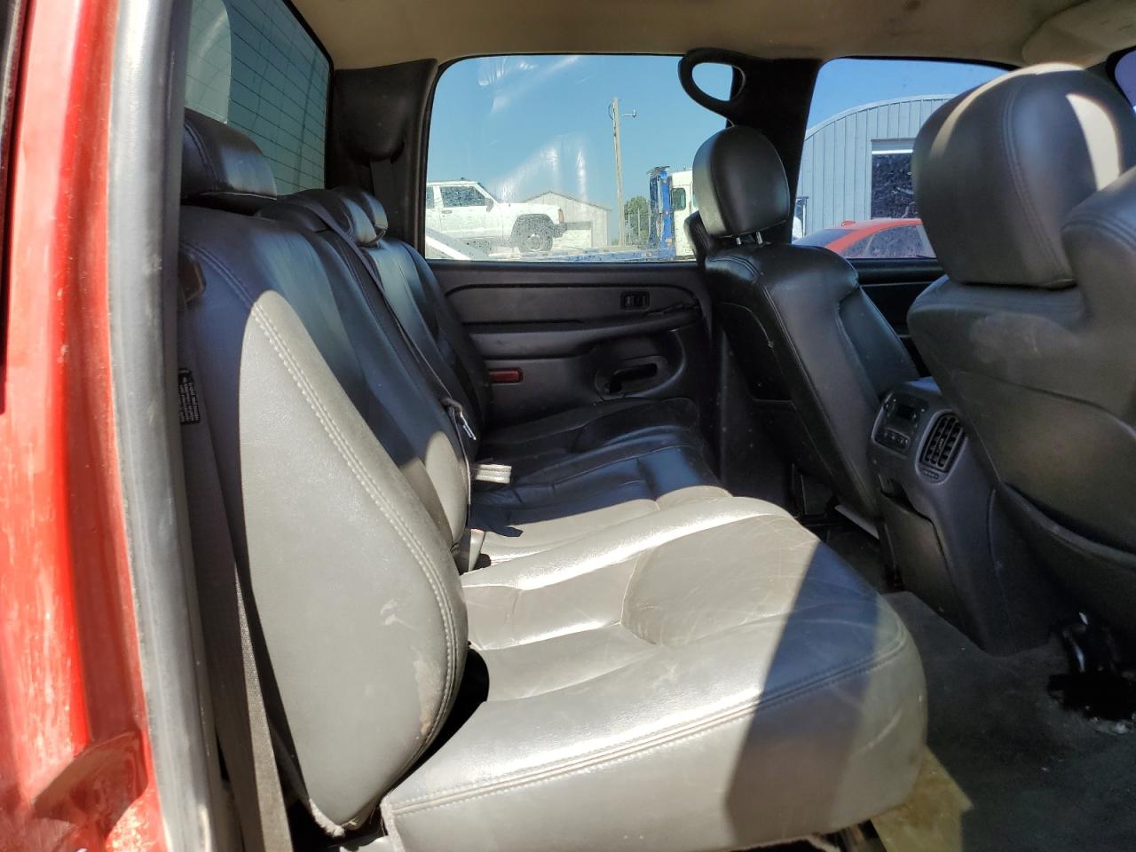 2004 Chevrolet Silverado K2500 Heavy Duty VIN: 1GCHK231X4F122011 Lot: 84369245