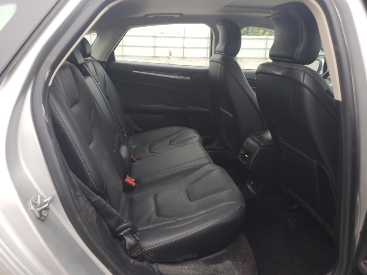 2019 Ford Fusion Titanium VIN: 3FA6P0K90KR102568 Lot: 70560055