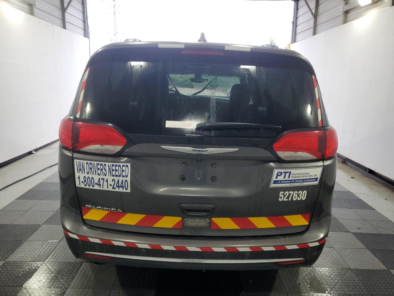 2019 Chrysler Pacifica Touring L VIN: 2C4RC1BG4KR527630 Lot: 84291225