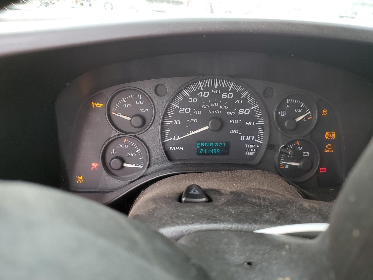 2005 Chevrolet Express G3500 VIN: 1GAHG39UX51134790 Lot: 80667005