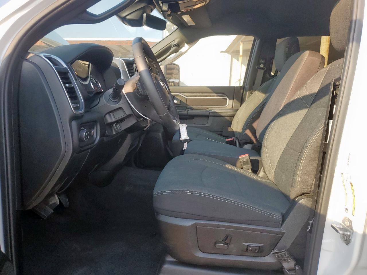 2024 Ram 2500 Big Horn VIN: 3C6UR5DJ0RG394624 Lot: 81214355