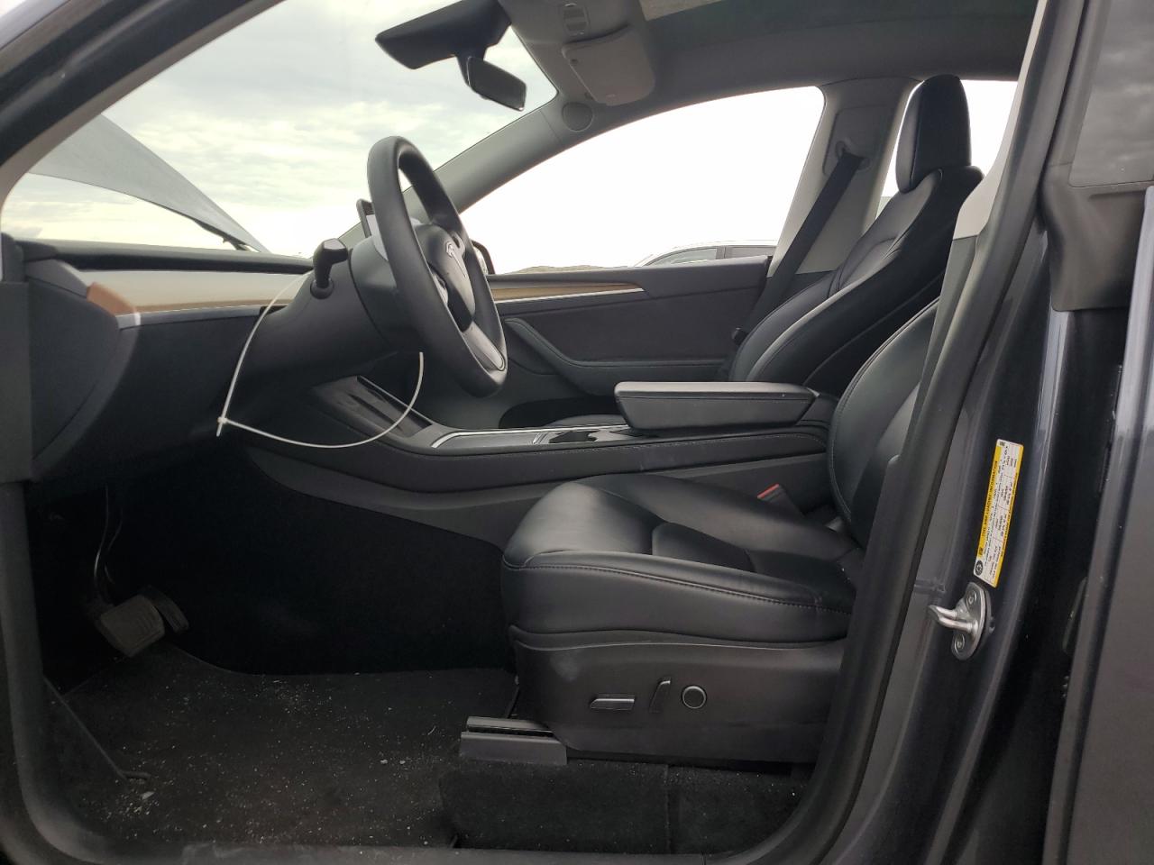 2023 Tesla Model Y VIN: 7SAYGDEE6PF693505 Lot: 81774175