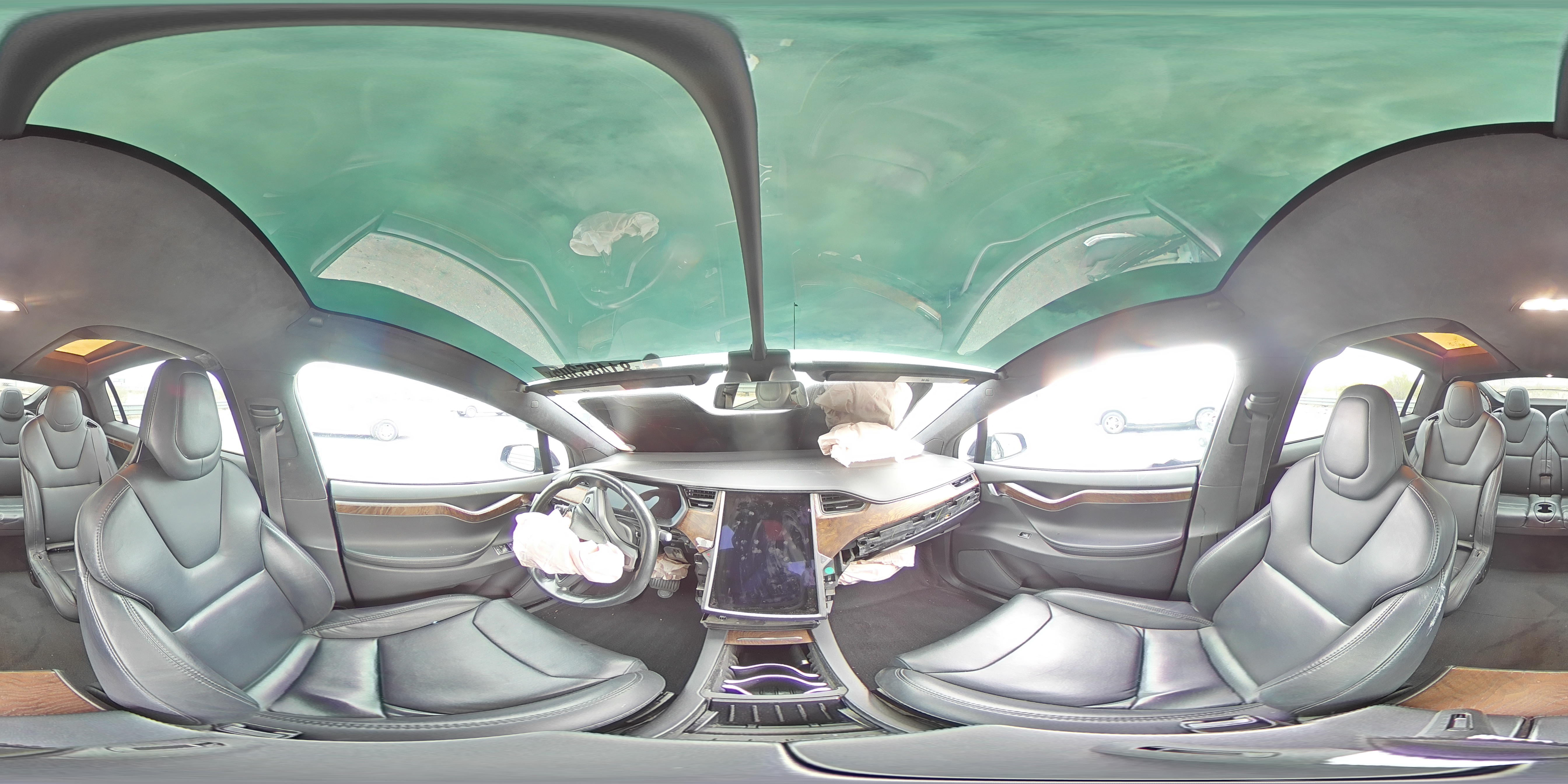 2018 Tesla Model X VIN: 5YJXCBE21JF130061 Lot: 81485305