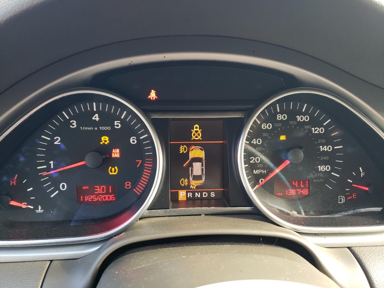 2007 Audi Q7 4.2 Quattro Premium VIN: WA1BV74L47D088989 Lot: 81415255