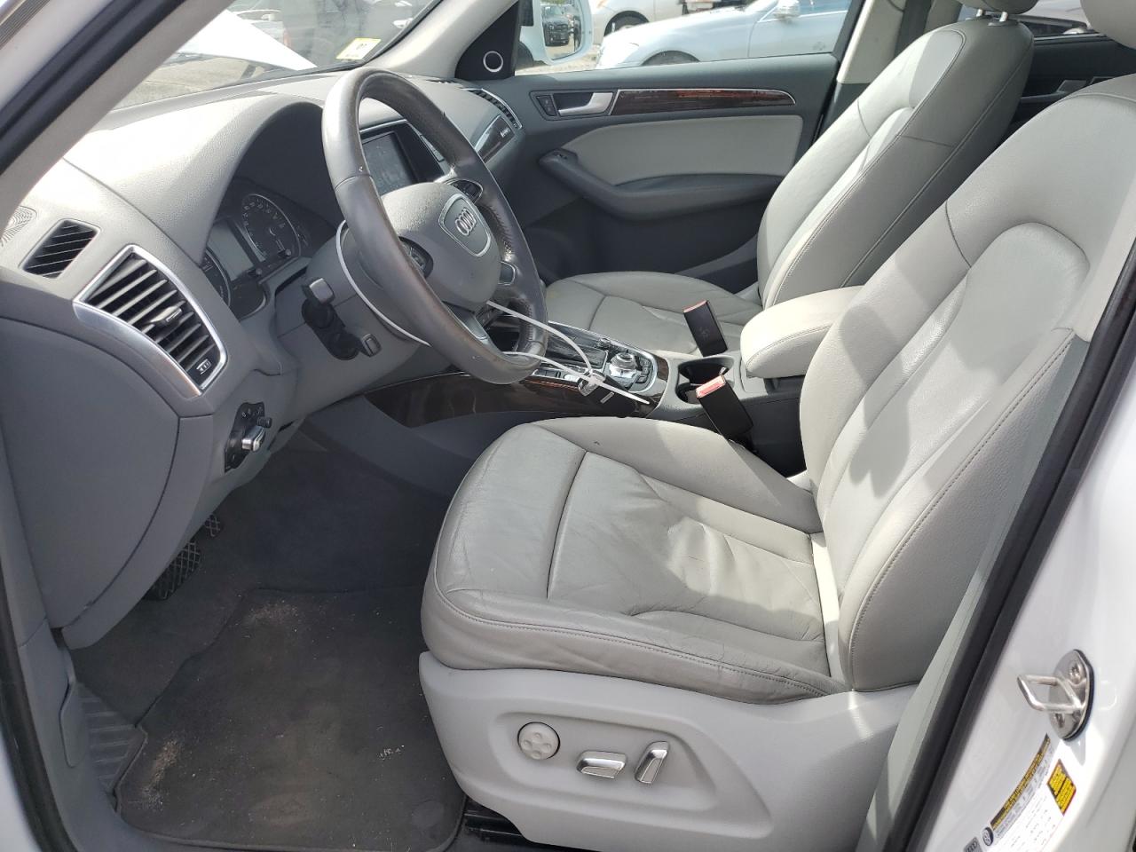 2014 Audi Q5 Premium Hybrid VIN: WA1C8BFP4EA113127 Lot: 71675975