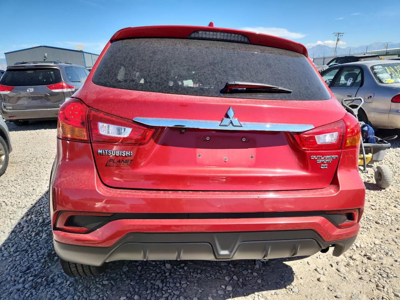 2018 Mitsubishi Outlander Sport Es VIN: JA4AP3AW5JU015053 Lot: 91655325