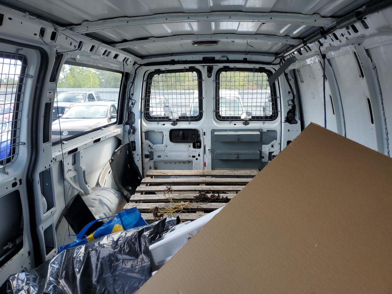 2010 GMC Savana G3500 VIN: 1GT2GTDA8A1170272 Lot: 84237295