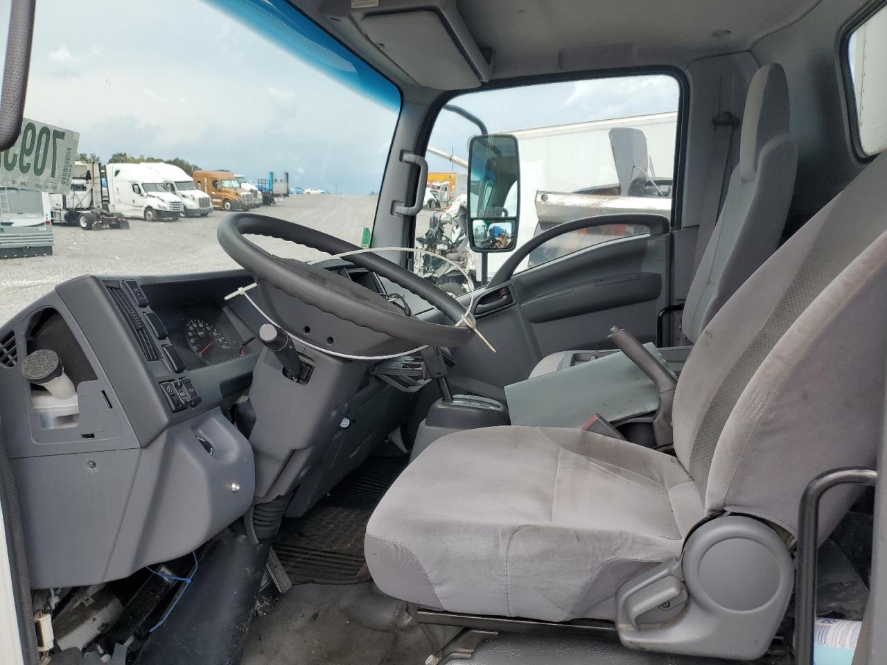 2019 Isuzu Npr Hd VIN: 54DC4W1C1KS800130 Lot: 70932265