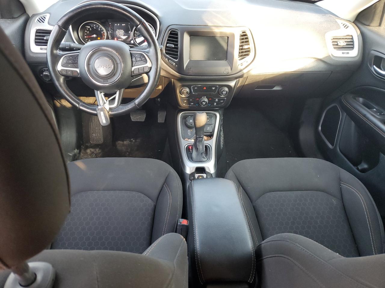 2021 Jeep Compass Sport VIN: 3C4NJDAB1MT601386 Lot: 80851585