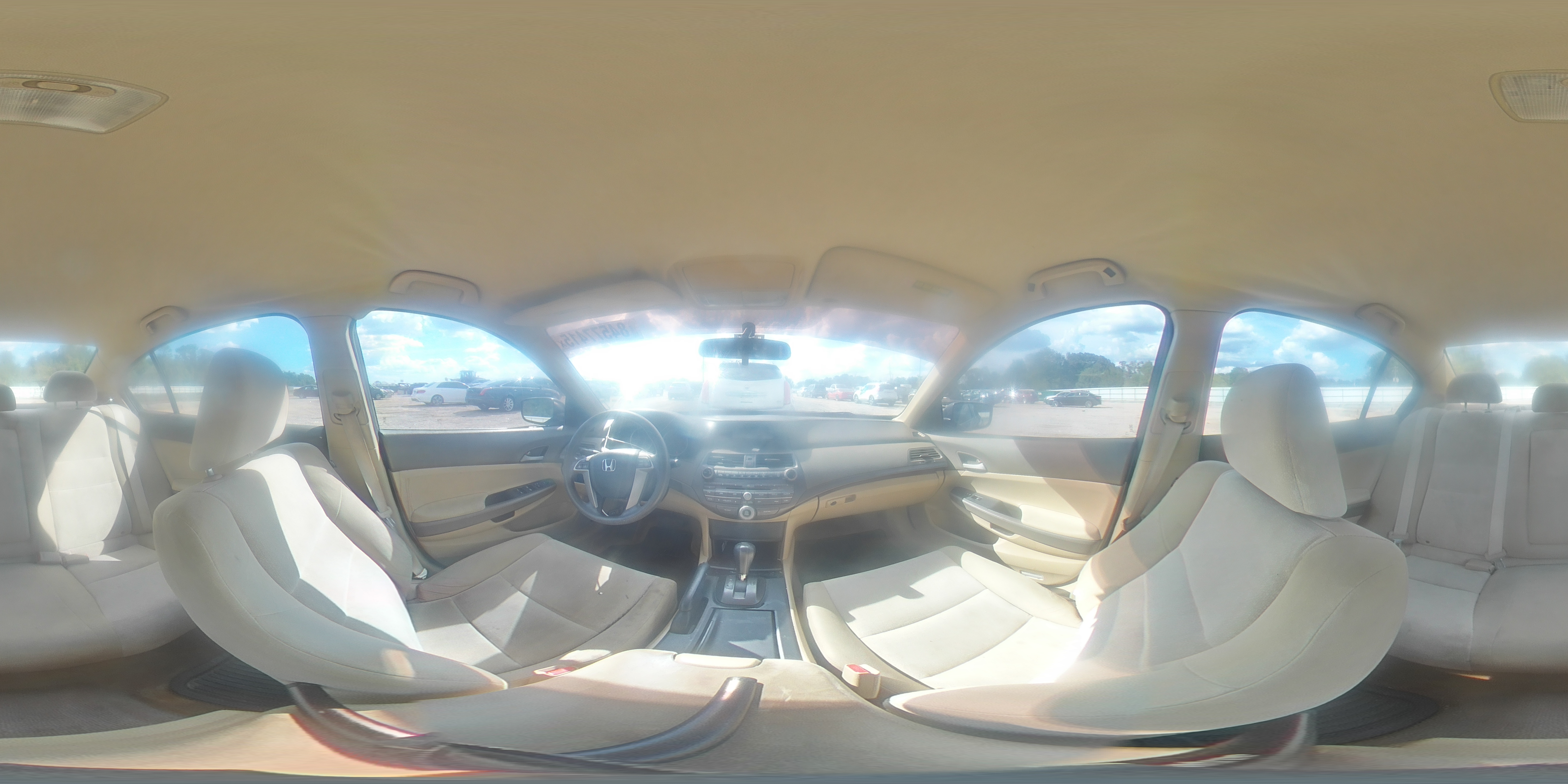 2010 Honda Accord Lxp VIN: 1HGCP2F43AA046482 Lot: 84577415