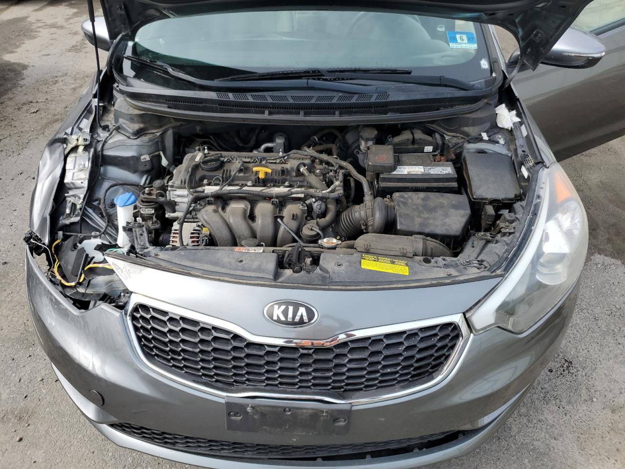 2016 Kia Forte Lx VIN: KNAFX4A62G5602490 Lot: 81422415