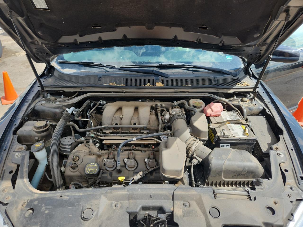 2015 Ford Taurus Sel VIN: 1FAHP2E82FG172903 Lot: 81732795