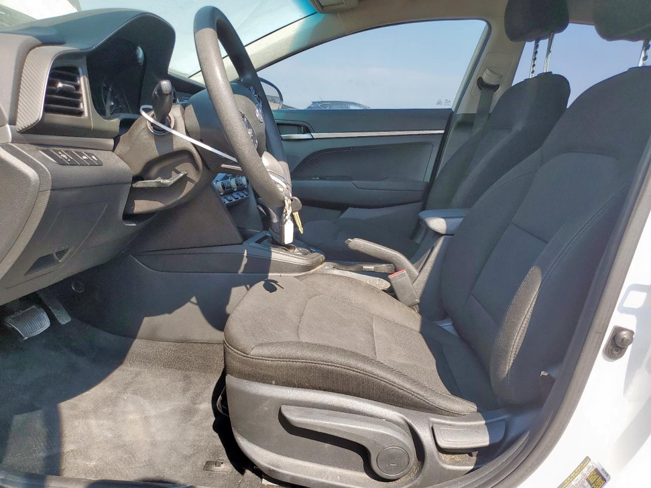 2020 Hyundai Elantra Se VIN: 5NPD74LF4LH500495 Lot: 80753795