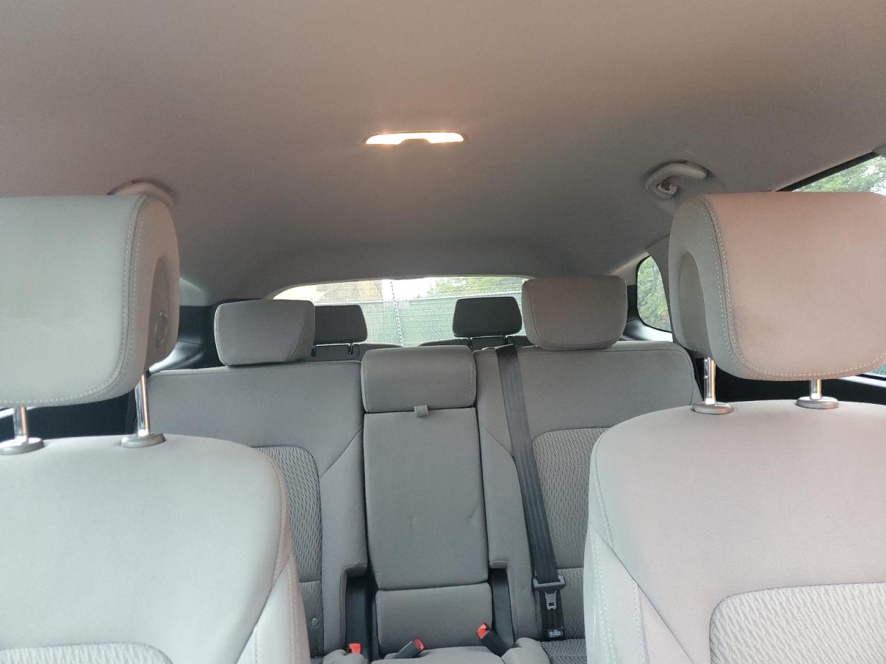 2018 Hyundai Santa Fe Se VIN: KM8SM4HF0JU276570 Lot: 83947775