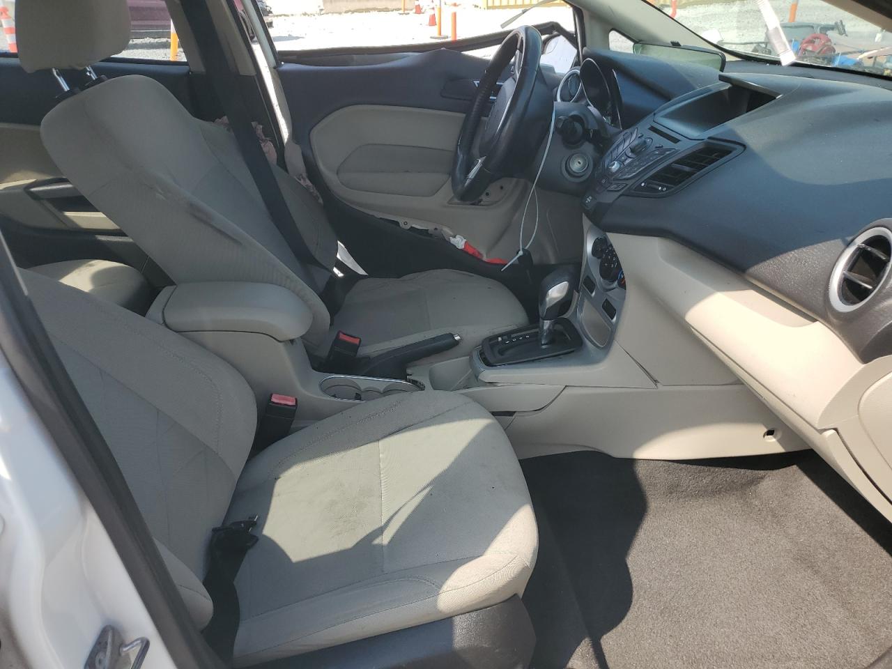 2015 Ford Fiesta Se VIN: 3FADP4BJ7FM107505 Lot: 81657615