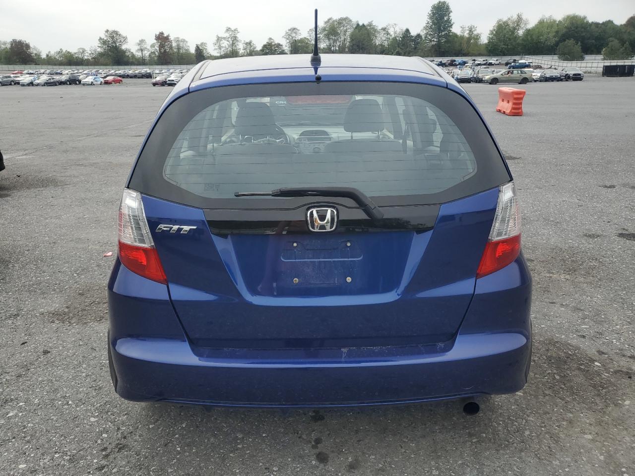 2013 Honda Fit VIN: JHMGE8G33DC027114 Lot: 84561515
