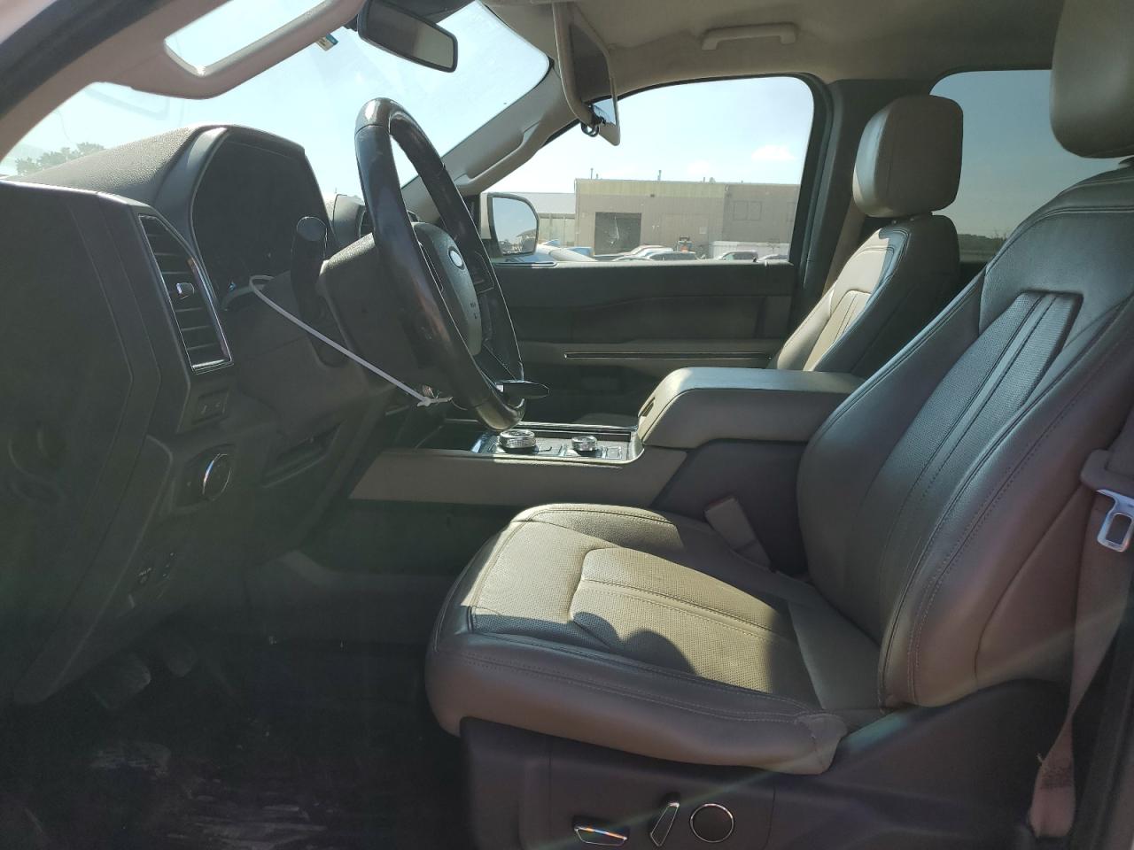 2018 Ford Expedition Max Limited VIN: 1FMJK2AT2JEA39188 Lot: 83868135